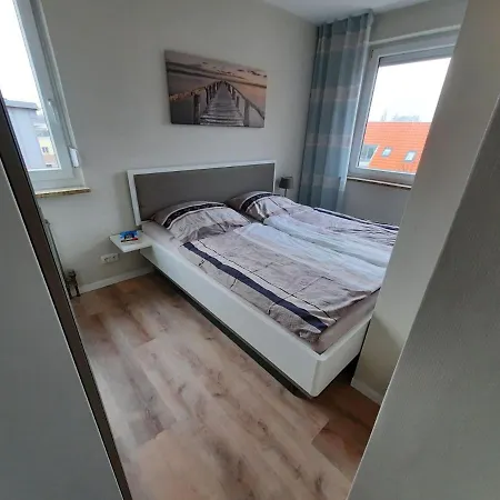 Haus Am Deich 14 アパート ダーメ